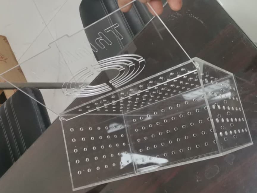Display Box, a custom acrylic fabrication project by Vinoos Trading EST., image 2 of 2